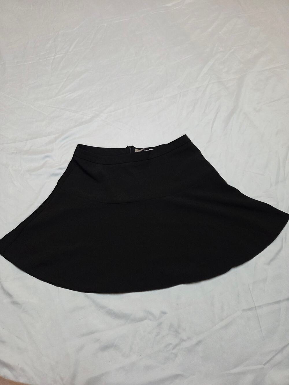 Forever 21 Black Circle Skater Skirt